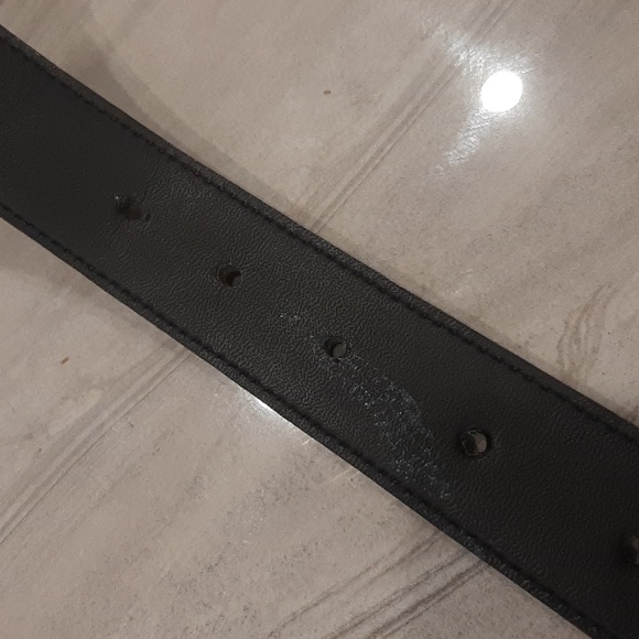 Liz Claiborne belt - Picture 9 of 13